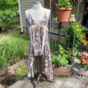 NWT UMGEE FLORAL BOHO DUSTER VEST M
